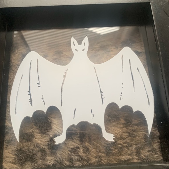 ⭐️🦇 Bat Light Up LED Table Top or Wall Decor Halloween - Picture 5 of 5